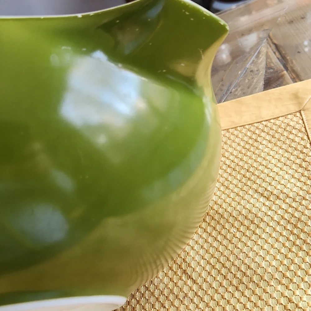 Pyrex 444 Avacado Green Verde Mixing Bowl 4 Quart Made In USA